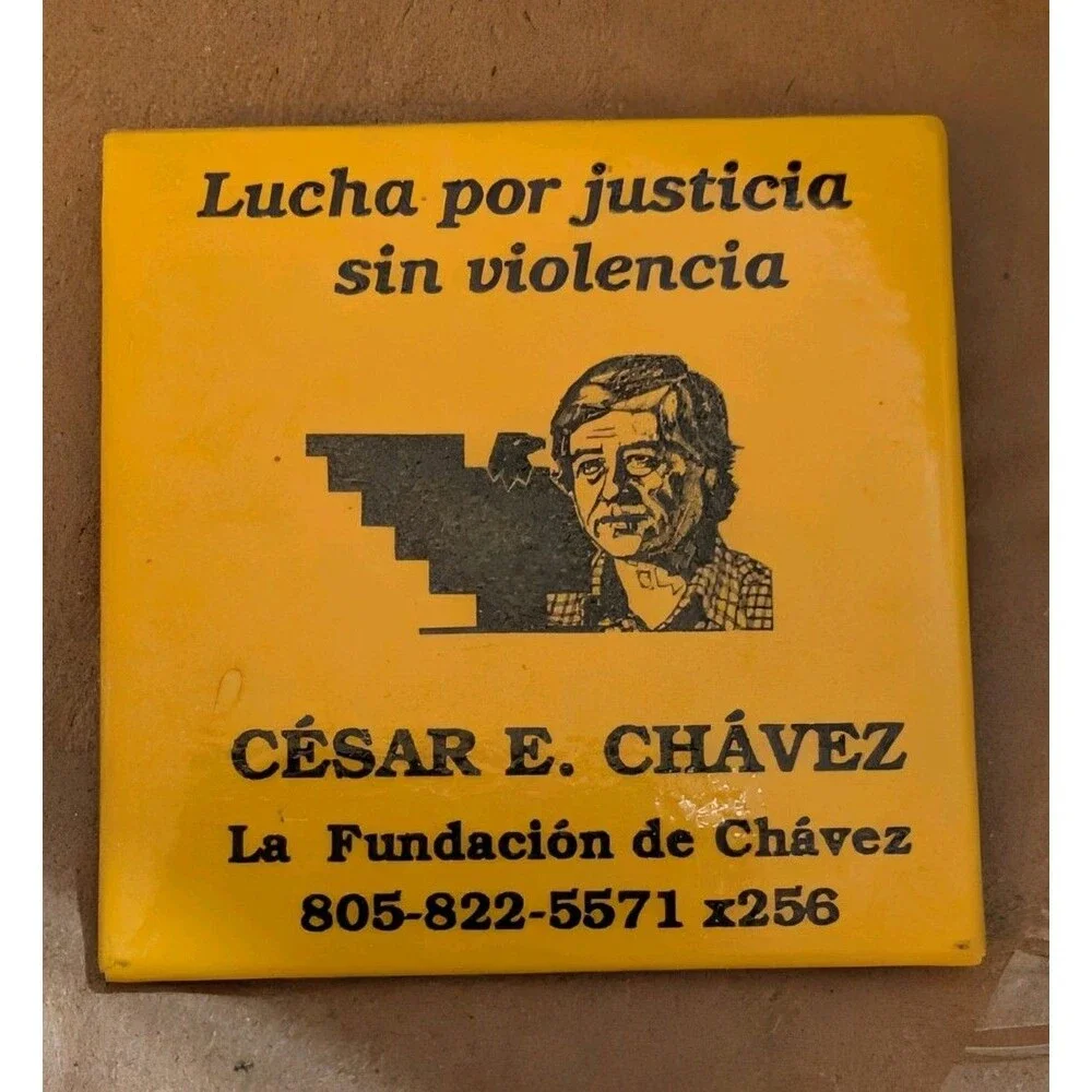 Vintage Cesar Chavez Foundation Pin Button Lucha Por Justicia Sin Violencia